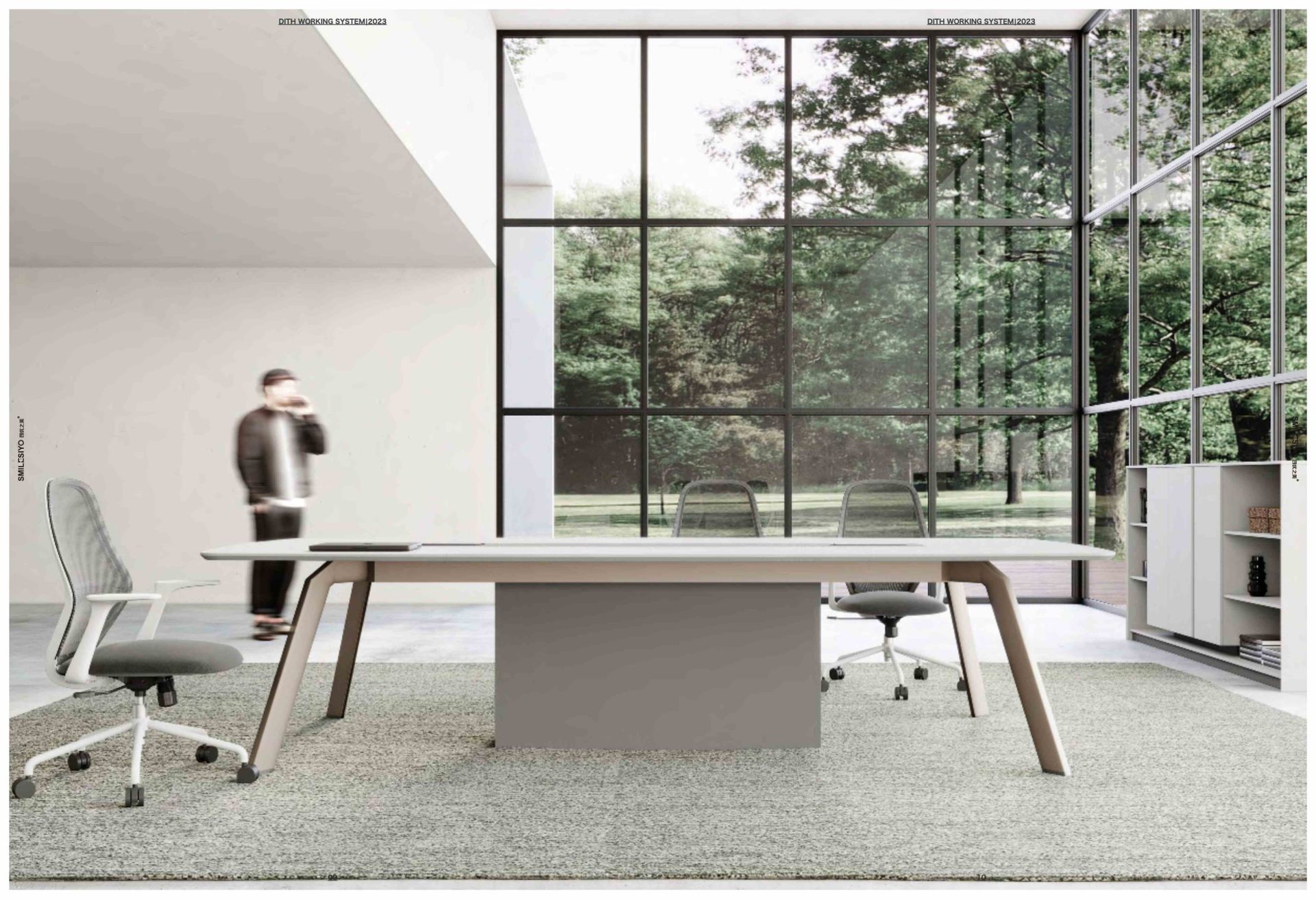 مكتب مع وحدة تخزين خلفية